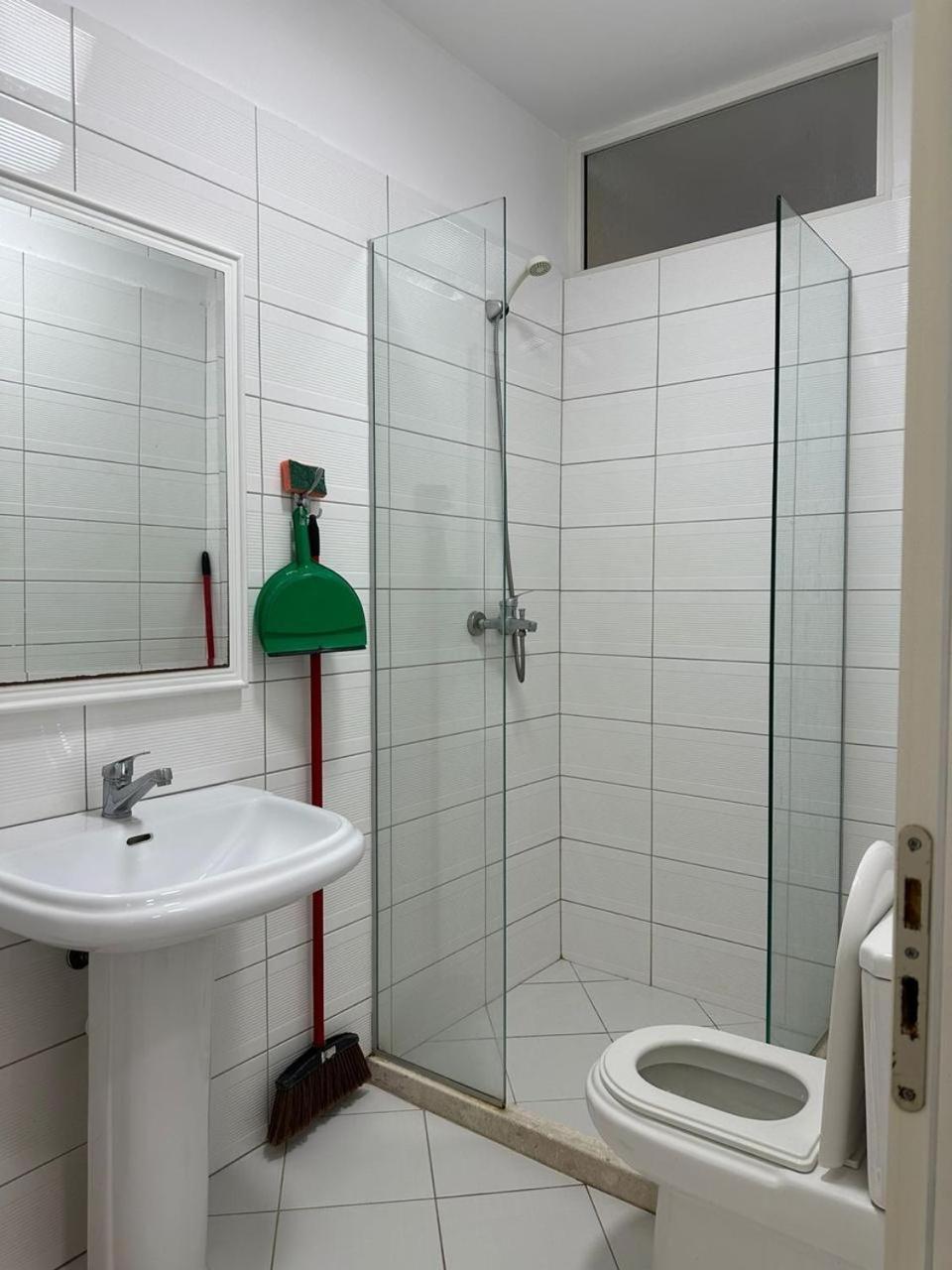 Deluxe Apartments With Balcony Shengjin Bagian luar foto