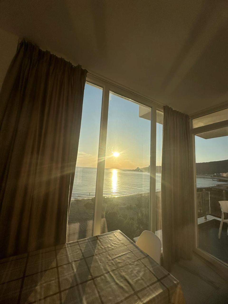 Deluxe Apartments With Balcony Shengjin Bagian luar foto