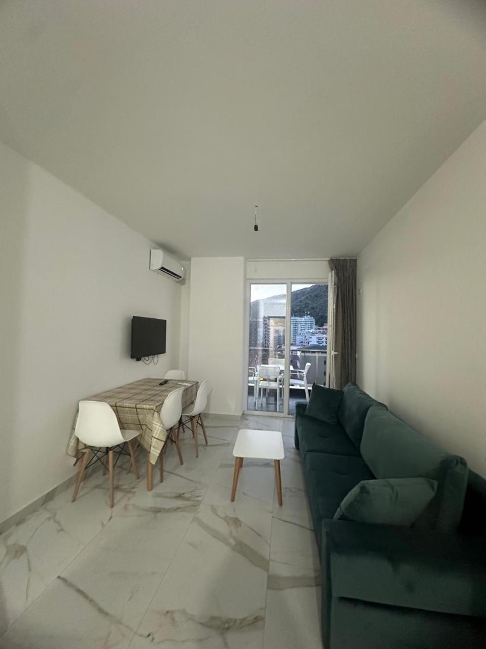 Deluxe Apartments With Balcony Shengjin Bagian luar foto