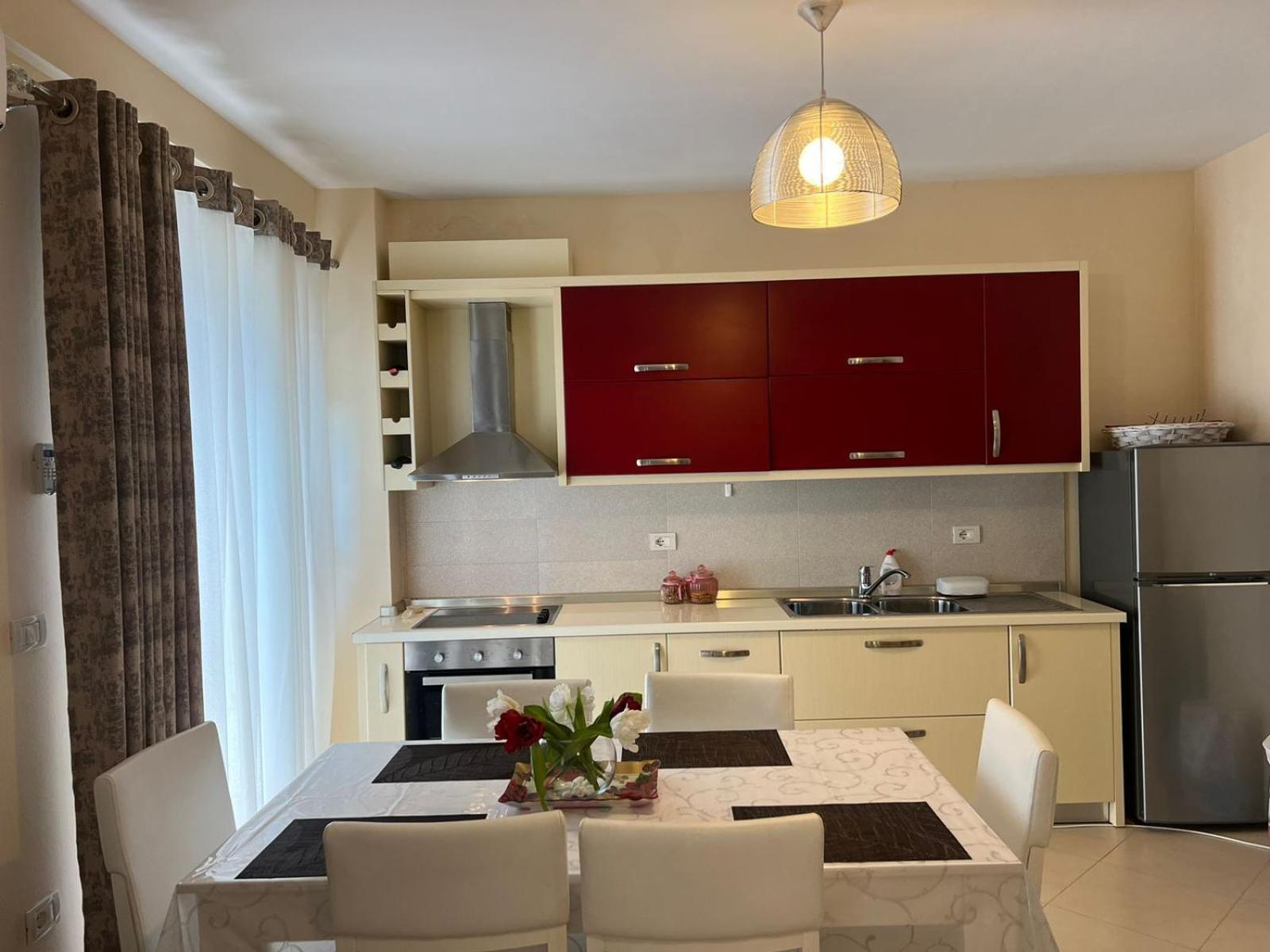 Deluxe Apartments With Balcony Shengjin Bagian luar foto